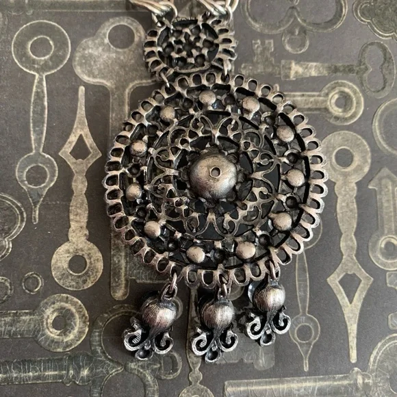 Estate Blue Purple Glass Beaded Medallion Necklace Jewelry Moroccan Boho Hippie - Picture 9 of 10